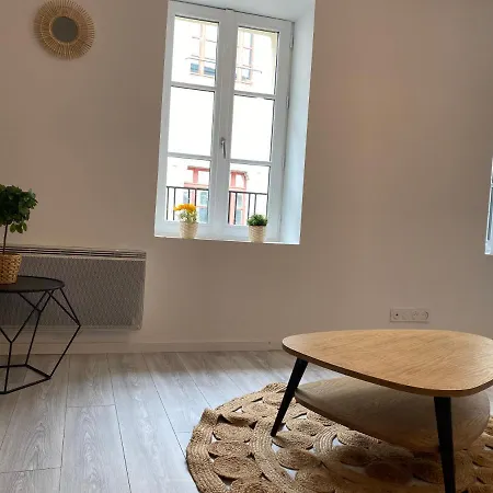 Appartement L'ile Crezic Studio Centre Historique !